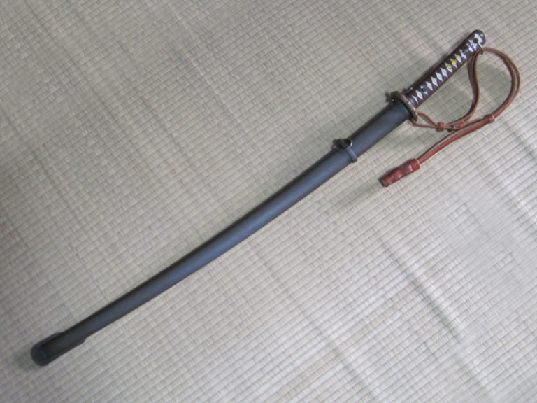 通称“曹長刀” ～ 日本陸軍 九五式軍刀 (PKミリタリア製・モデル品 