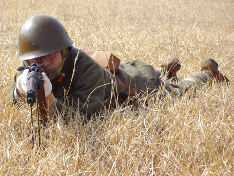 日本軍の小銃射撃姿勢│ナナシノミコト