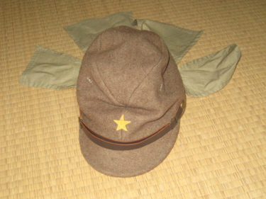 日本陸軍 戦闘帽・後期型＆帽垂布 (中田商店製・複製品)