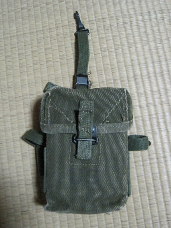 アメリカ軍 ユニバーサルアモポーチ M3グリースガン　ベトナム戦争 56式小銃 AK CAW] U.S.M3A1 グリースガン (訳あり)の販売ページ｜エアガン.jp