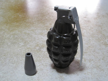 アメリカ軍 Mk.Ⅱ 手榴弾・BB弾ボトル仕様 (サンプロジェクト製・モデル品)