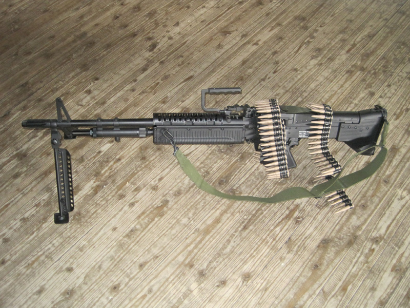 希少米軍M60機関銃100連リンク×2本/M14ライフル×10連マガジンポーチ
