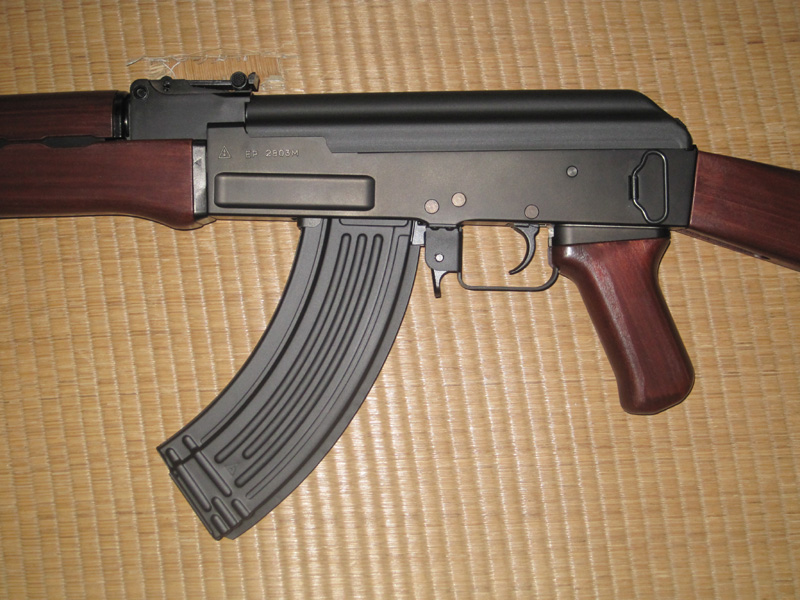 美品]東京マルイ 次世代電動ガン AK47 箱あり （AK-47 (東京マルイ製 