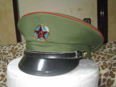 1985年的中国制帽 ～ 中国人民解放軍 陸軍 85式軍帽・士兵用 (実物)