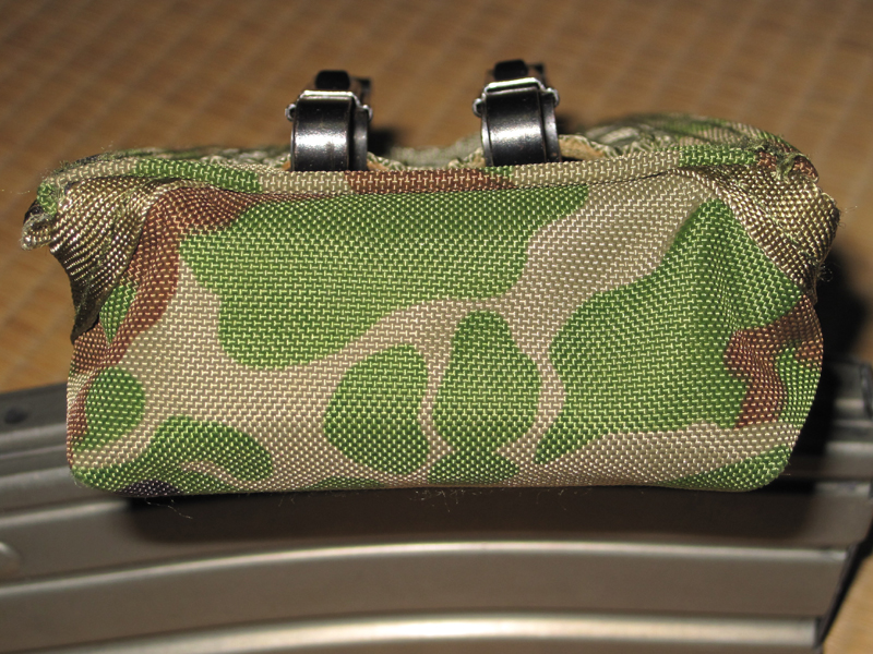 陸上自衛隊　89式小銃用マガジンポーチ　30連用 : 自衛隊 迷彩 マガジンポーチ 89式小銃 30発マガジン用