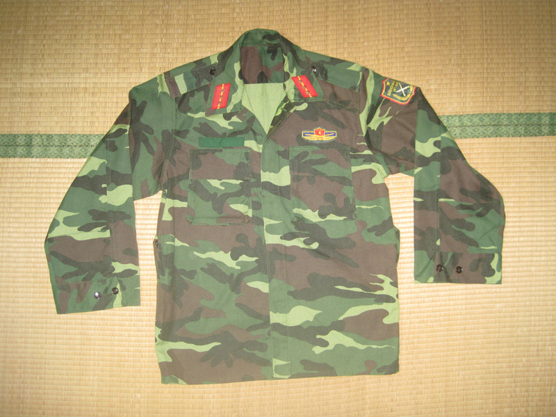 ベトナム軍K07迷彩戦闘服セット 美品