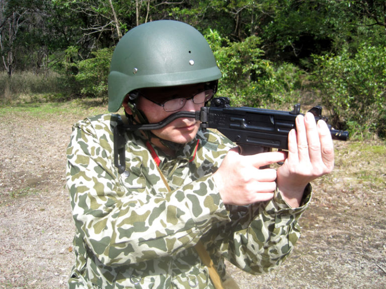 ベトナム装備　個人装備 ベトナム戦争後のベトナム人民軍装備 [1990年代]│ナナシノミコト
