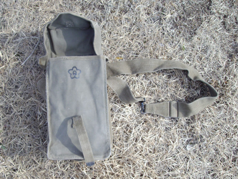 アメリカ軍 ユニバーサルアモポーチ M3グリースガン　ベトナム戦争 56式小銃 AK CAW] U.S.M3A1 グリースガン (訳あり)の販売ページ｜エアガン.jp