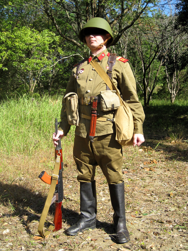 冷戦期の栄光～ ソ連軍 1969年型常勤服 (実物)│ナナシノミコト