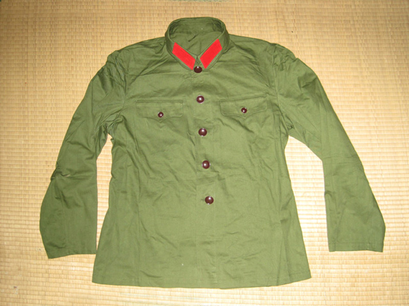 新品官給ベトナム戦争65式中国人民解放軍戦闘服上下帽子人民鞄フルセット