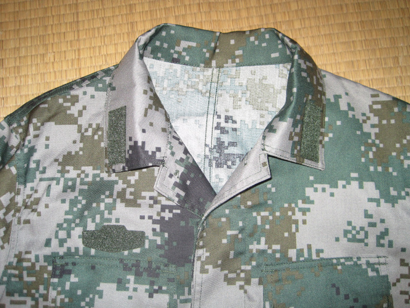 現役用 本物 中国人民解放軍現用軍官証など4点珍品セット 現役用 本物 中国人民解放軍現用軍官証など4点珍品セット 中国人民