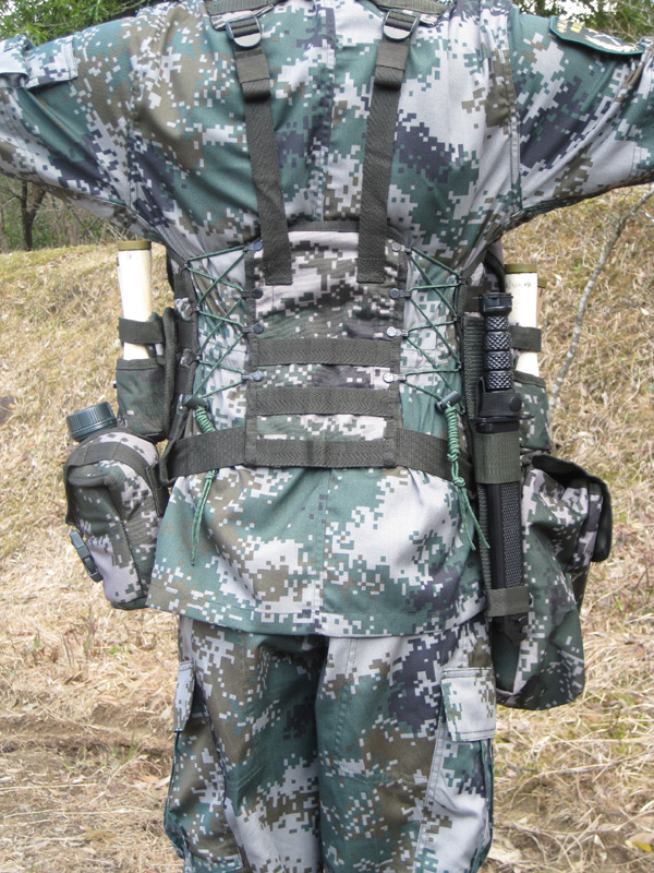 2010年代的陸軍士兵 ～ 中国人民解放軍 陸軍 夏季装備 [林地迷彩 