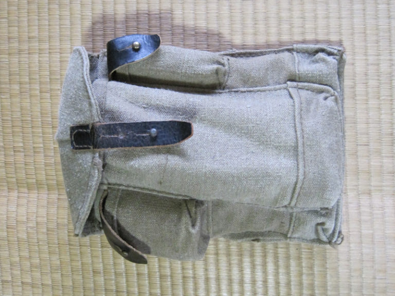 ソ連軍 AKM用マガジンポーチ・付属品全部乗せ (実物)│ナナシノミコト